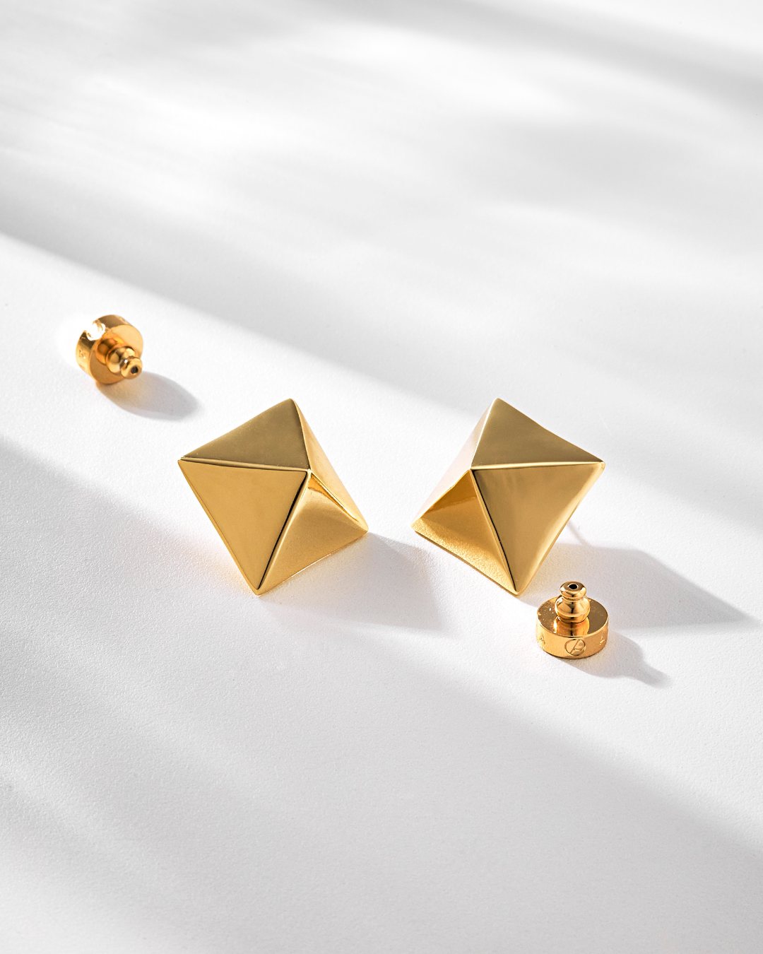 Quantum Earring