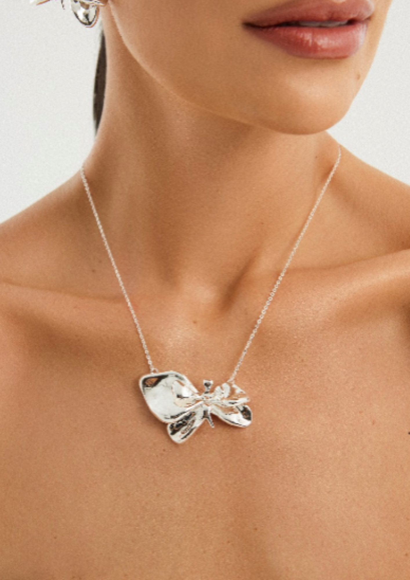 Flora Necklace