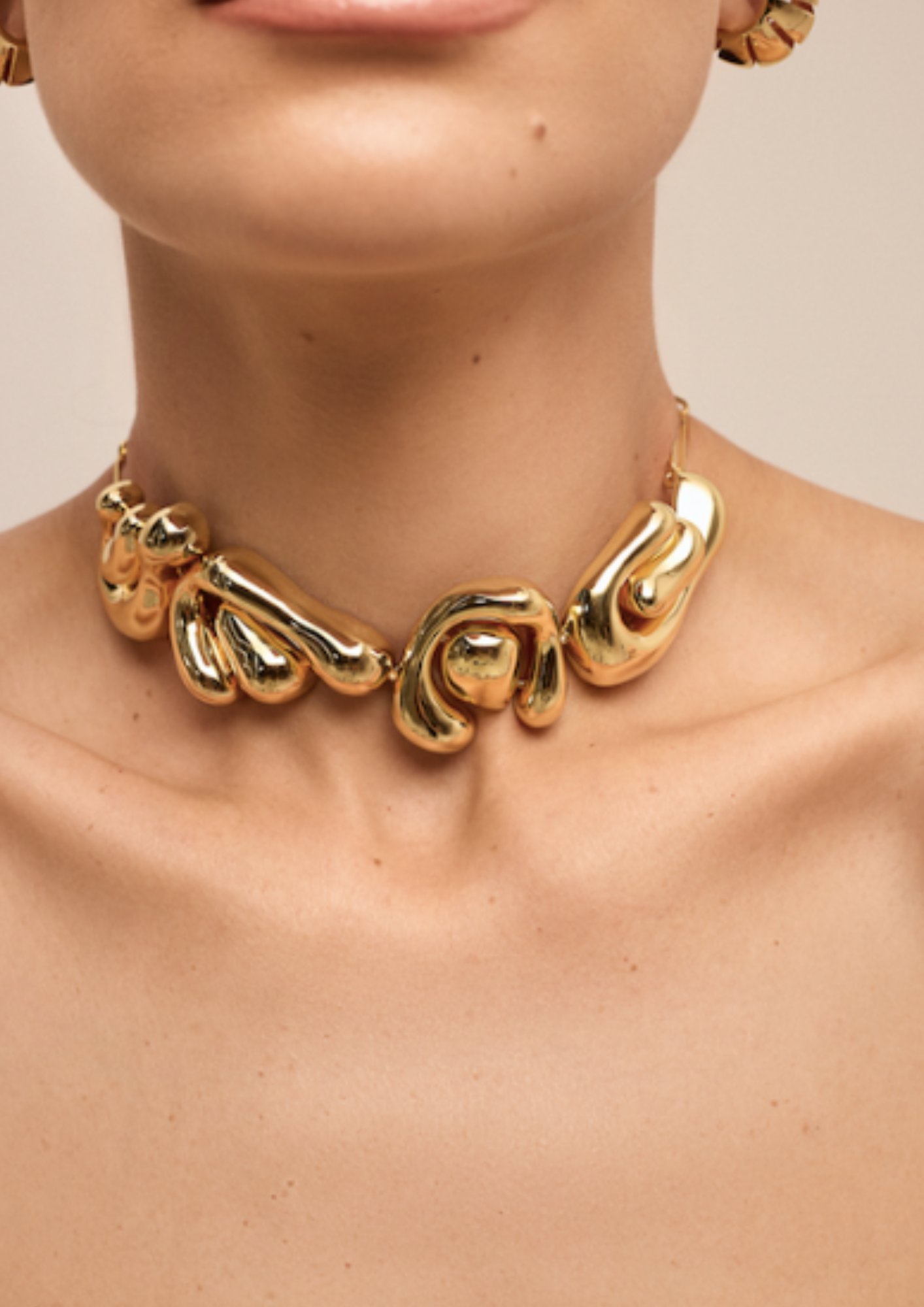 Kira Choker