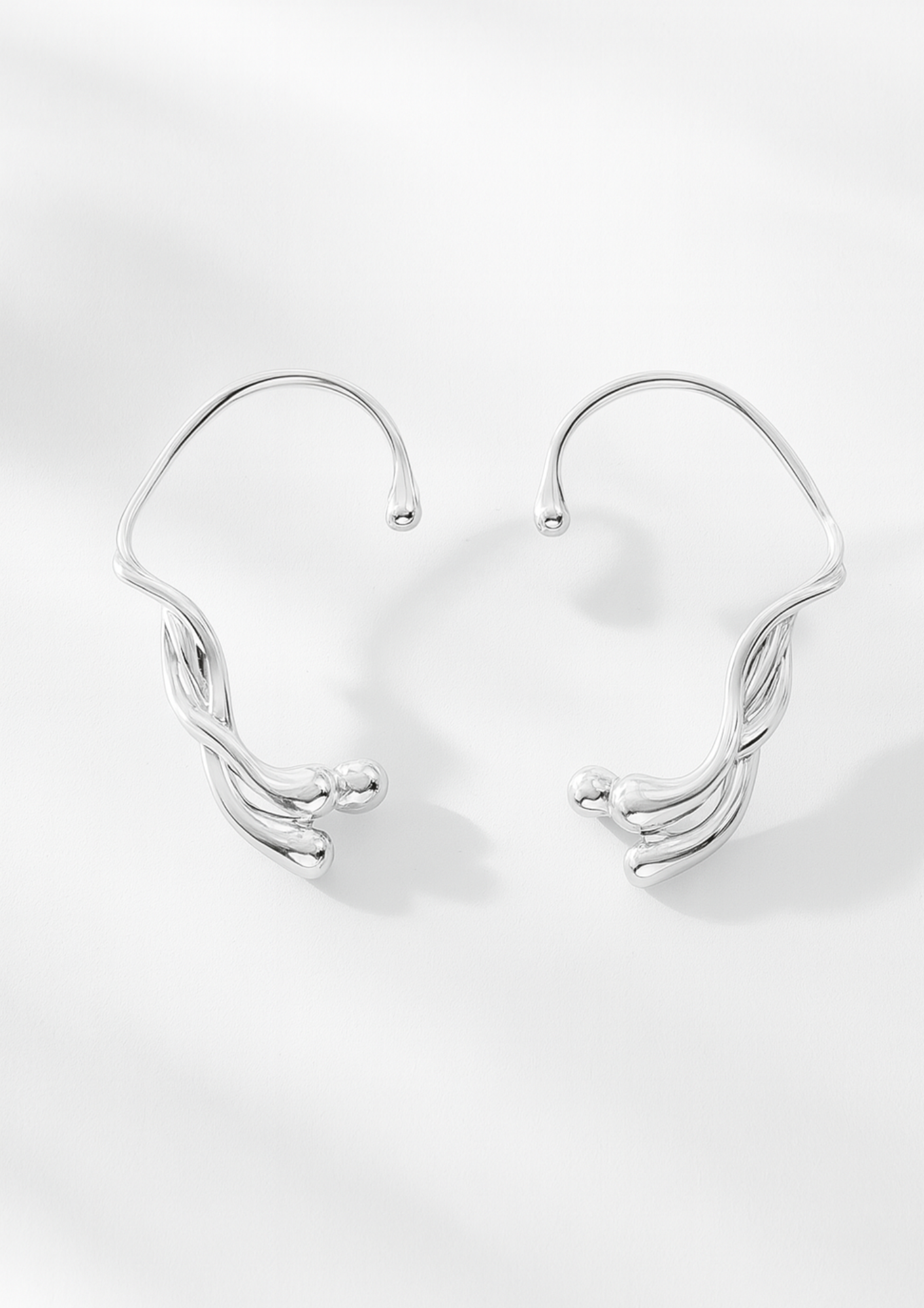 Nevoa Earring