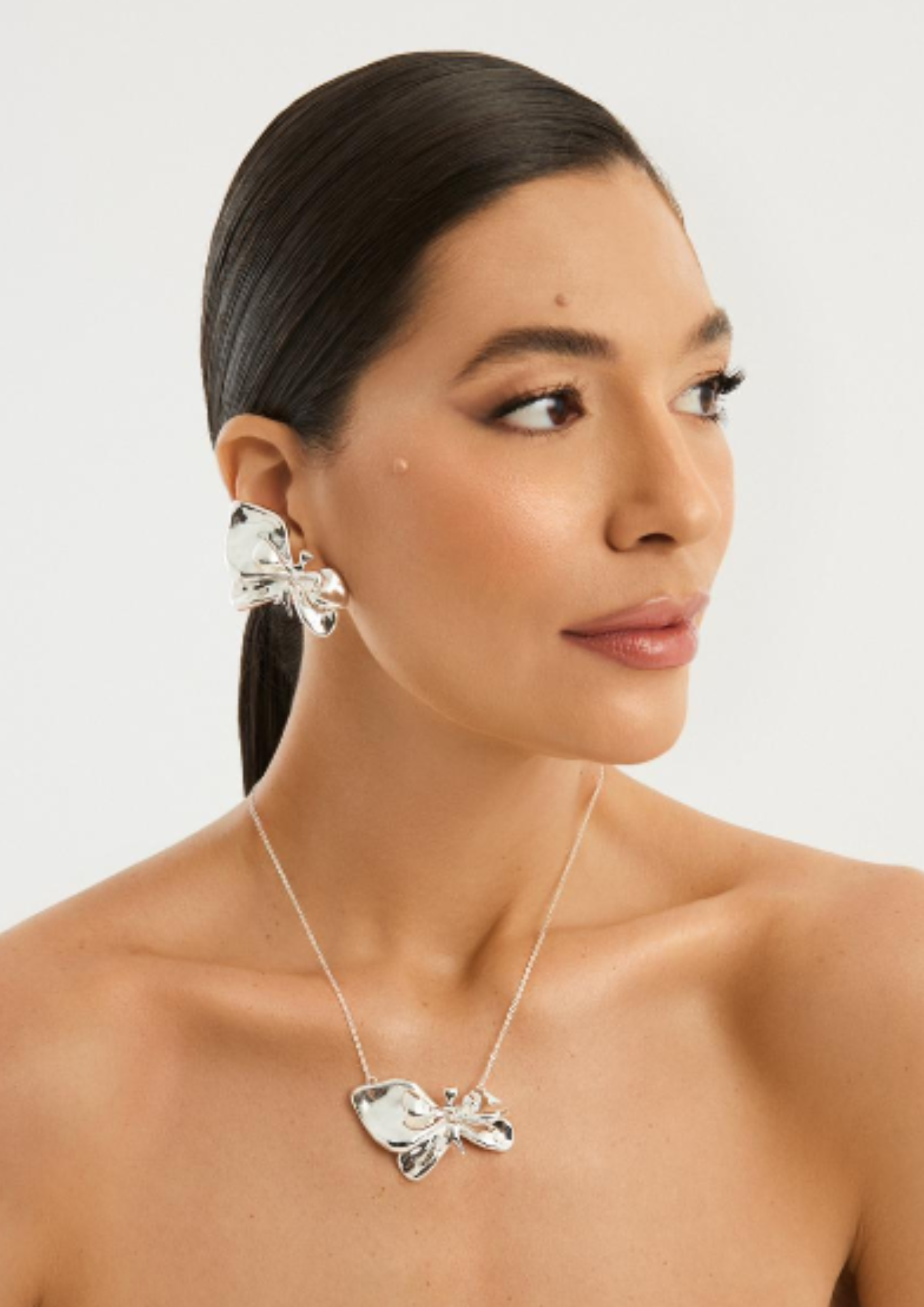 Flora Earcuff