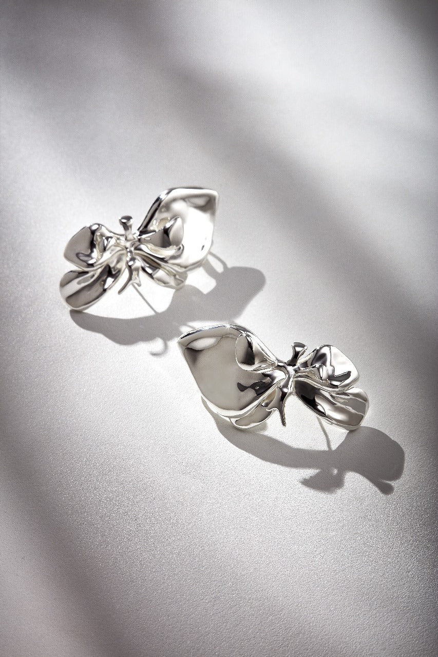 Flora Earcuff